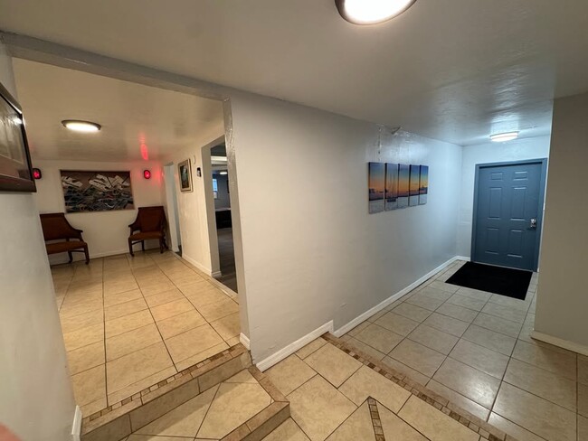 Photo - 2737 Garden St