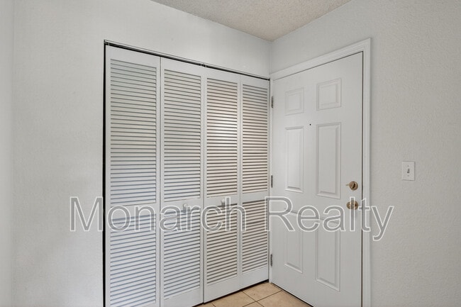 Photo - 1810 NW 23rd Blvd