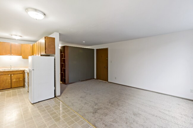 Photo - 5625 15th Ave NE Unidad 303