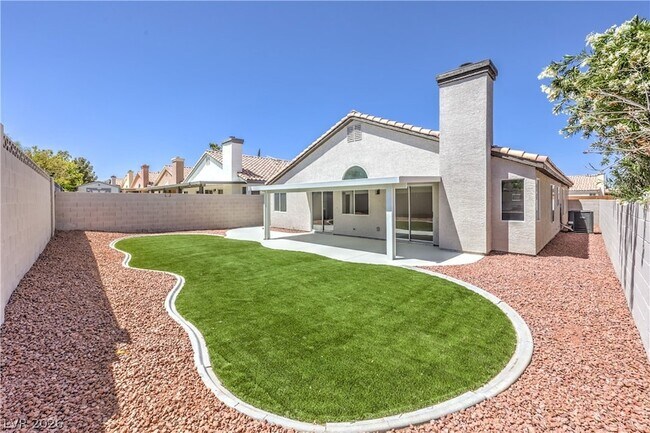 Photo - 8305 Windrush Ave
