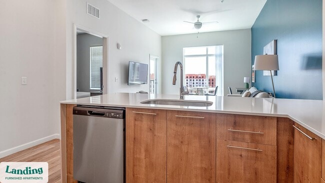 Photo - 5256 International Dr Unidad 578