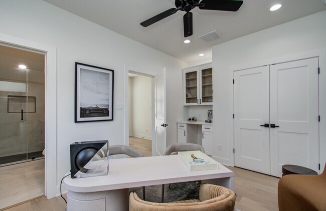 Photo - 8702 Ojeman Villas Dr