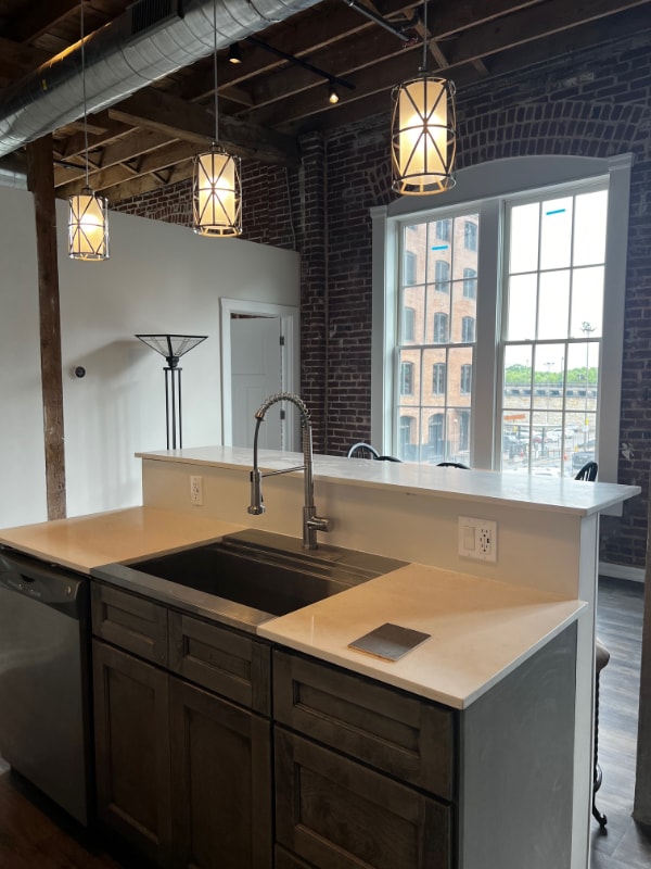 Building Photo - 212 Morgan St Rental