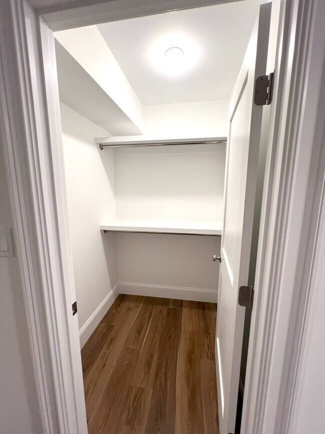 Photo - 143 E Cottage St