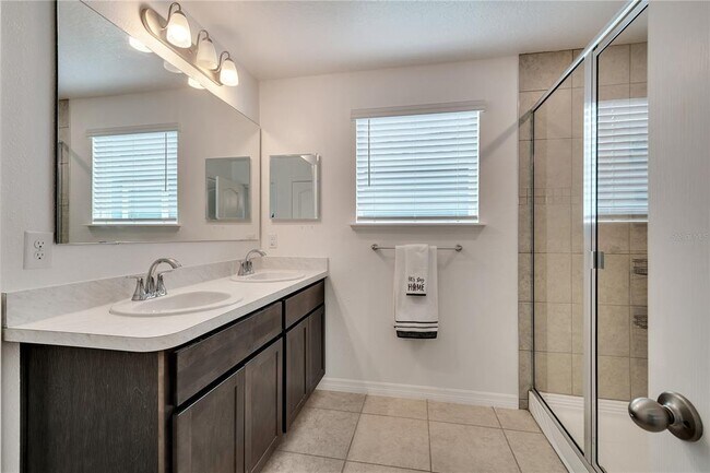 Photo - 900 Boca Vista Ct