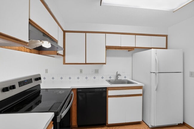 Photo - 20463 SW Midline St