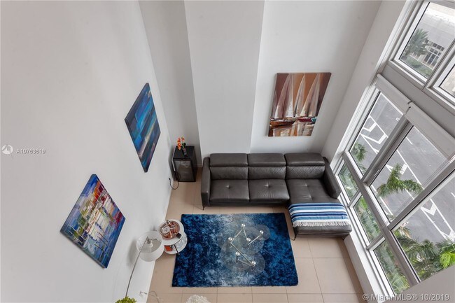 Photo - 300 S BISCAYNE Blvd