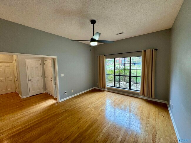 Photo - 129 Telluride Dr