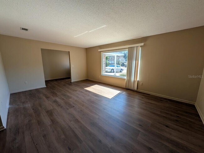 Photo - 149 SW Blueberry Pl