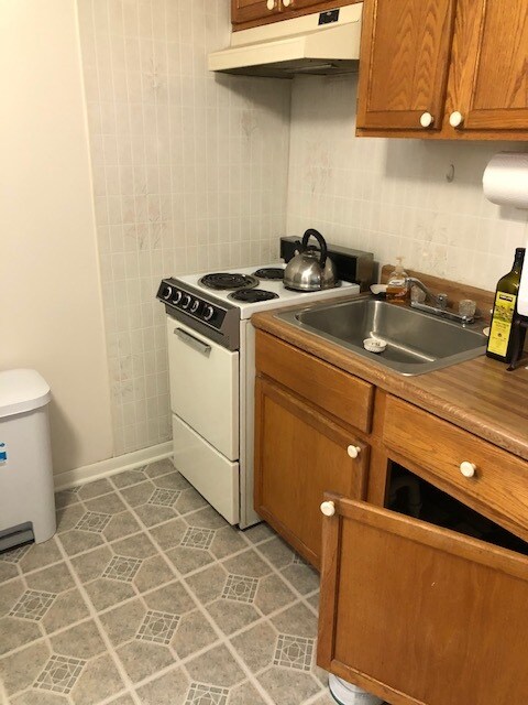 Photo - 236 Meyran Ave Unit 1