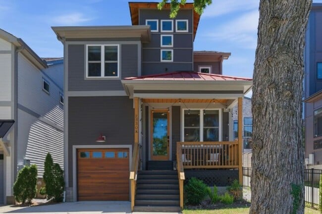 Building Photo - 2330 Carter Ave