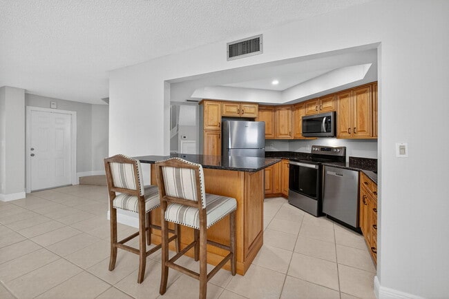 Building Photo - 246 Seabreeze Cir Rental