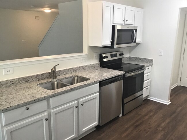 Photo - 3096 Stony Hollow Ct