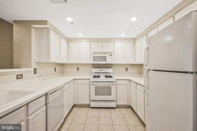 Photo - 3830 9th St N Unit 108E