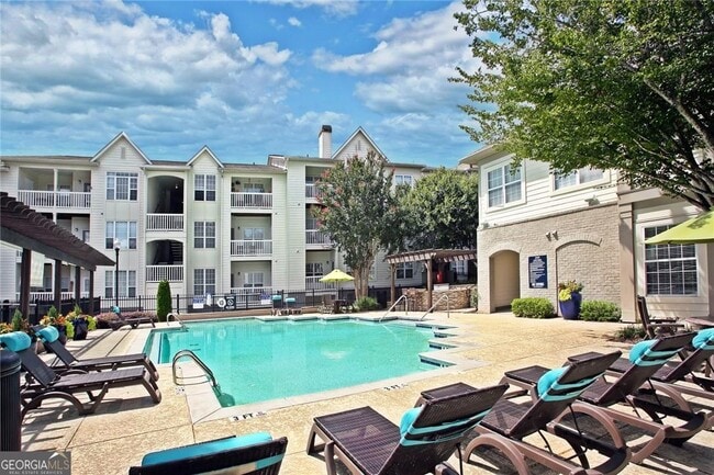 240 E Belle Isle Rd NE Unit 113