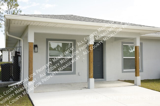 Photo - 915 Graystone Ave