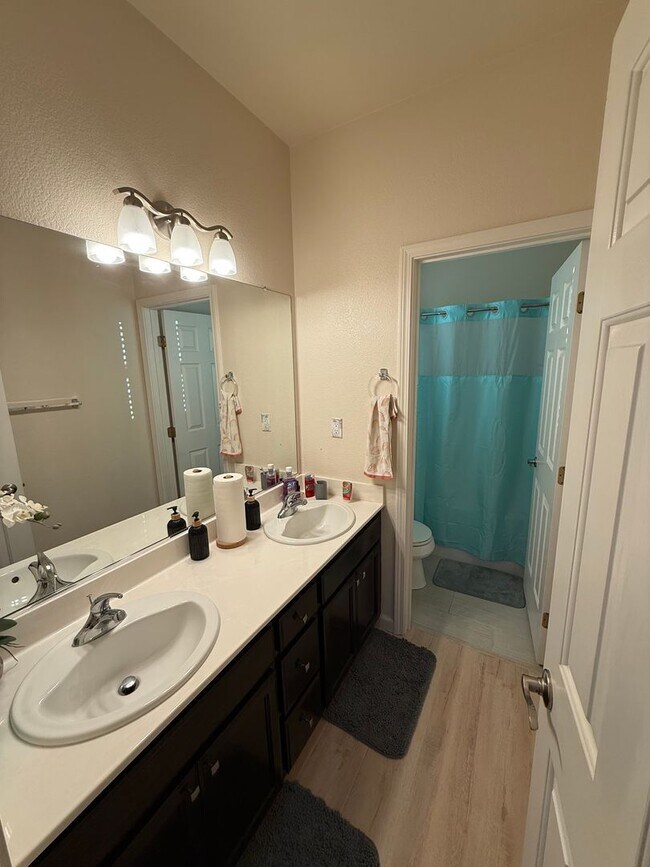 Photo - 3710 Huntington Rd