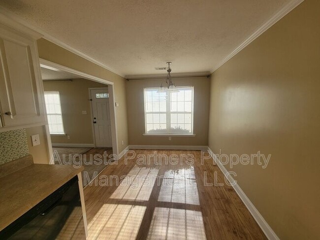 Photo - 2205 Whitney S Ct