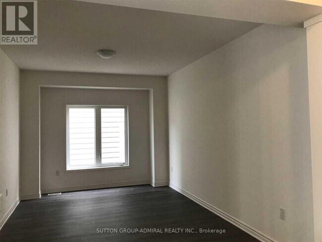 Photo - 21 Hills Thistle Dr