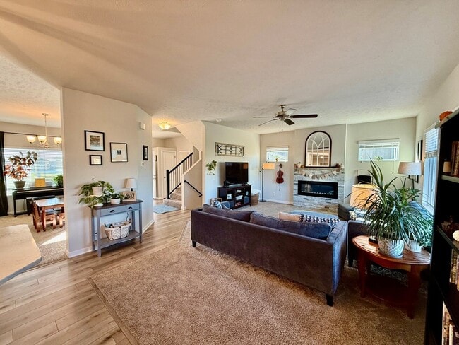 Photo - Home For Rent In Papillion