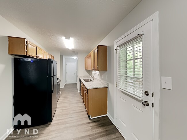 Photo - 189 Peach Forest Pl