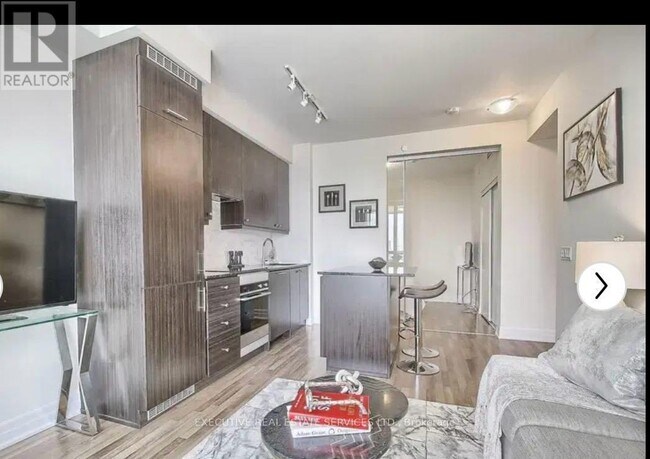 Photo - 9075 Jane St Unit 2004