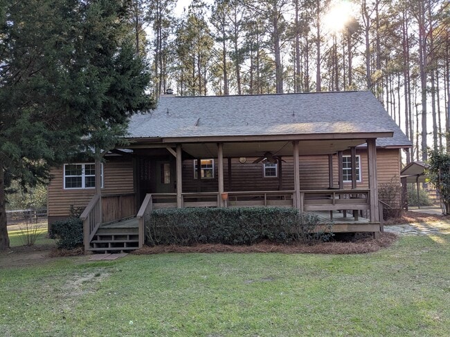 Building Photo - 250 Cassie Ree Rd Rental