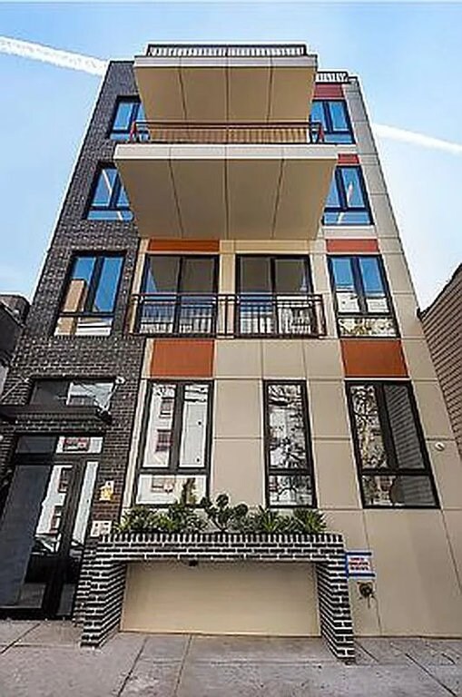 Photo - 56 Frost St Unit 2r