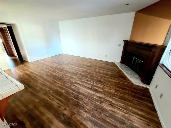 Photo - 5105 Eldora Ave Unit 4