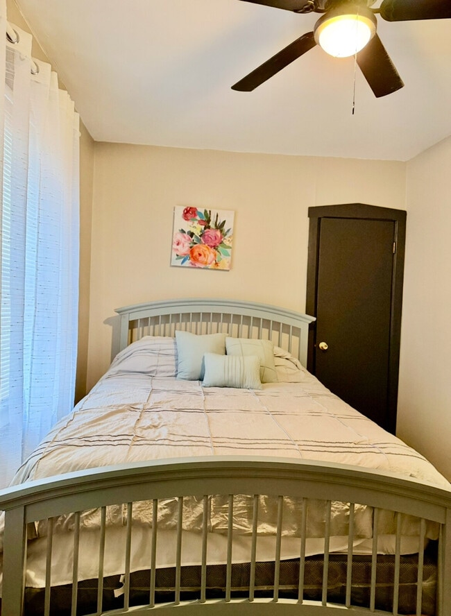Photo - 5601 S Sacramento Ave Unit SI ID1521929P