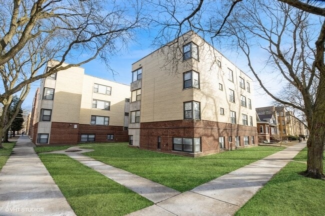 Photo - 6253 N Talman Ave Condo Unit 1