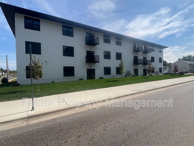 Building Photo - 1300 Warren St Unit 203 Rental