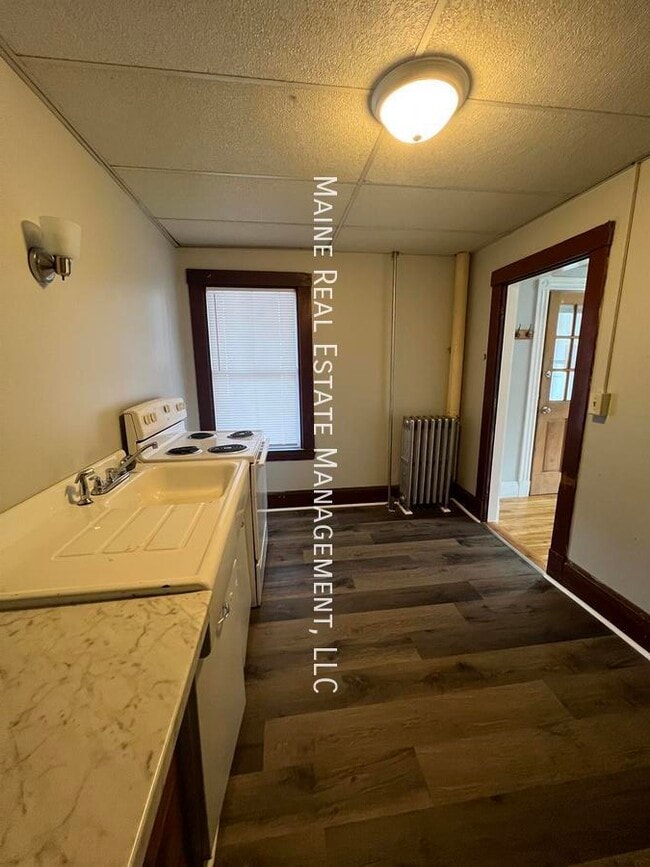 Photo - 591 Main St Unidad 10