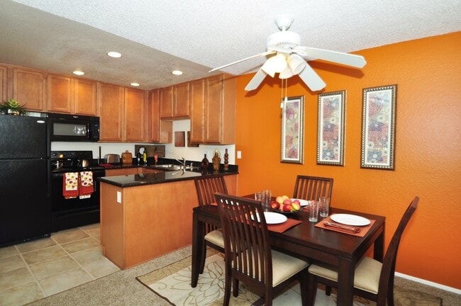 Photo - The Villas at Camino Bernardo