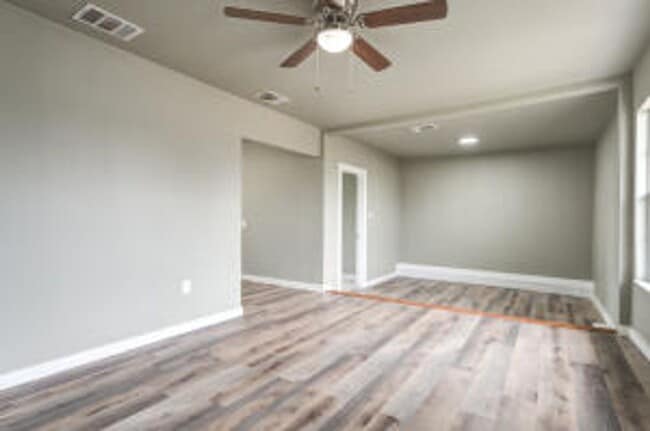 Photo - 3 bed 1 bath now available near MLK