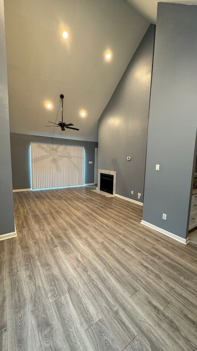 Photo - 14550 Fonmeadow Dr