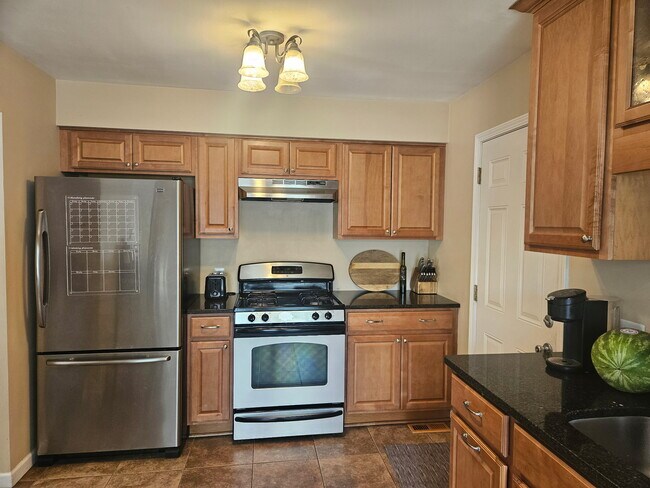 Photo - 336 Rustic Cir