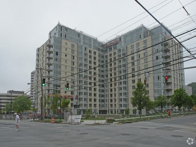 Building Photo - Avalon White Plains