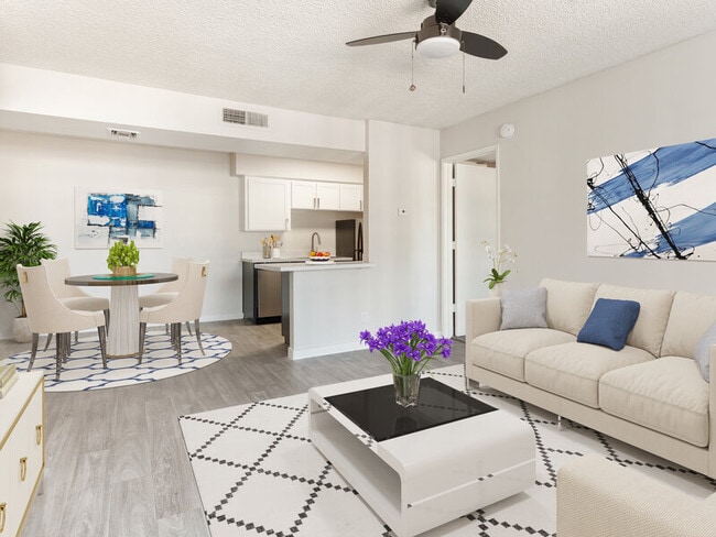 Photo - Aspire Thunderbird