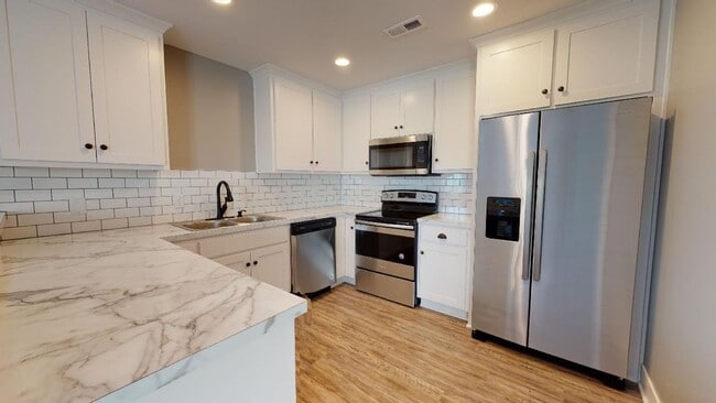 Photo - 3 bed 2 bath in Savannah schools close to I-29