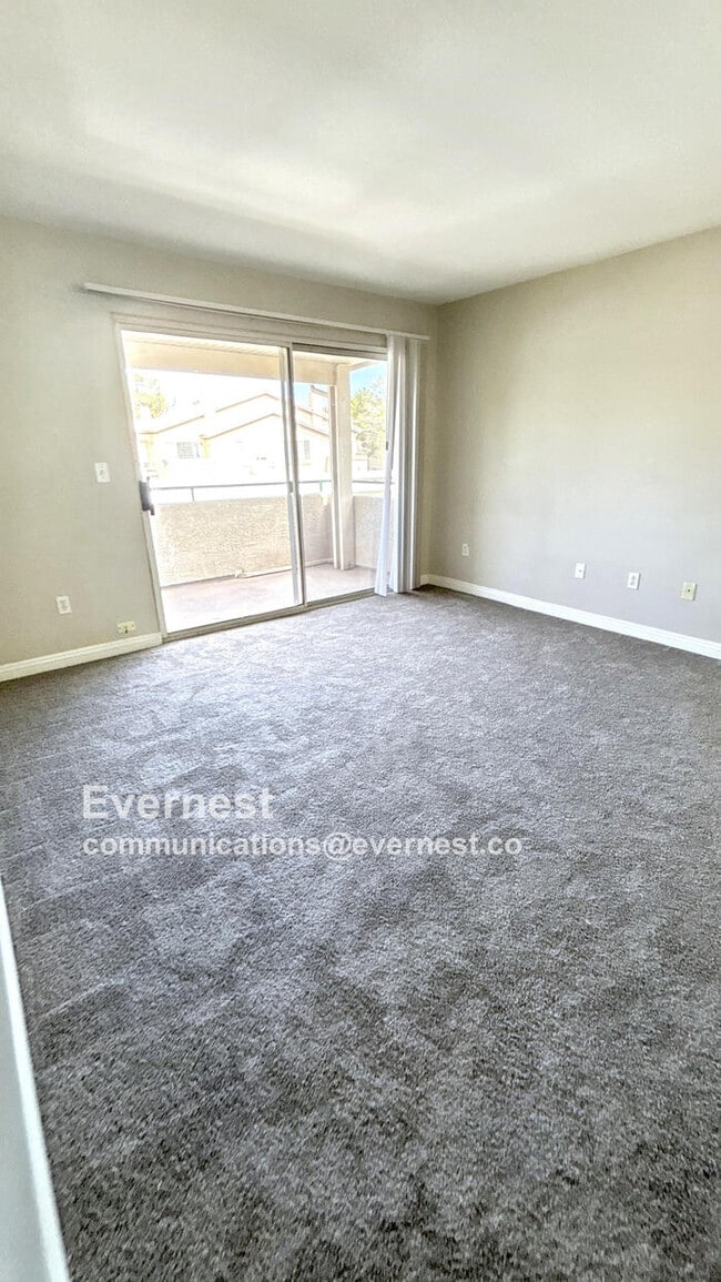 Photo - 5710 E Tropicana Ave Unidad 2225