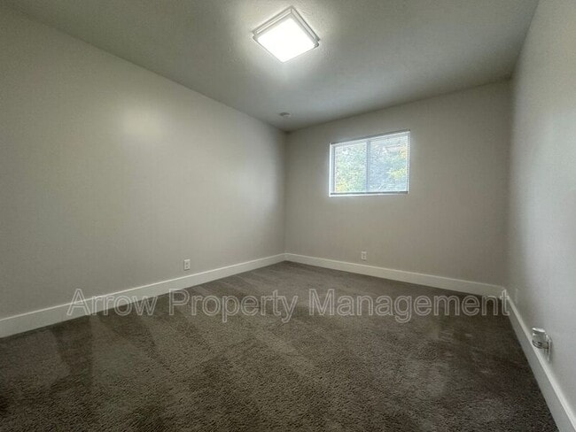 Photo - 2325 S Street Unit 8