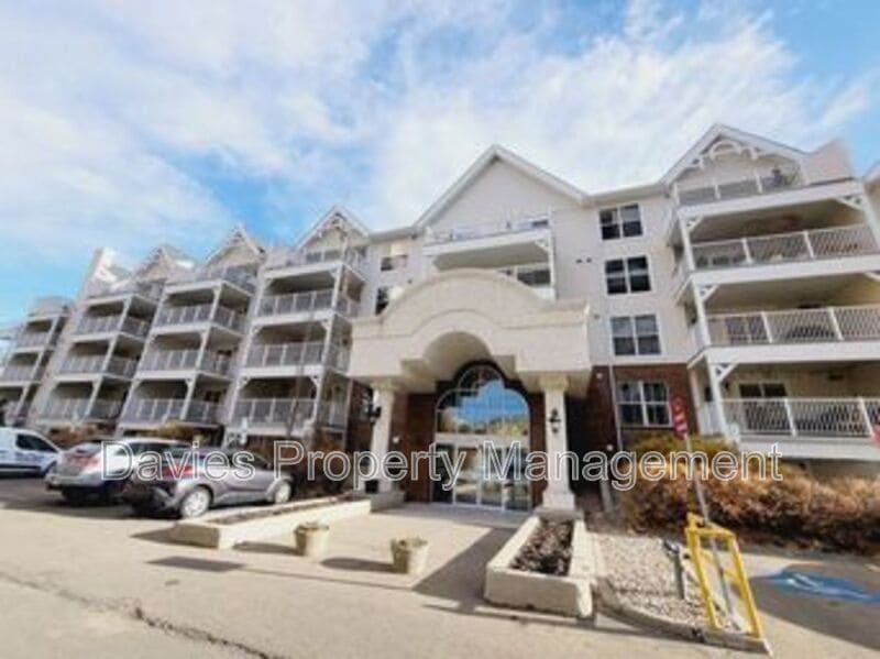 Photo - 10311-10111 111 St NW Unit #302