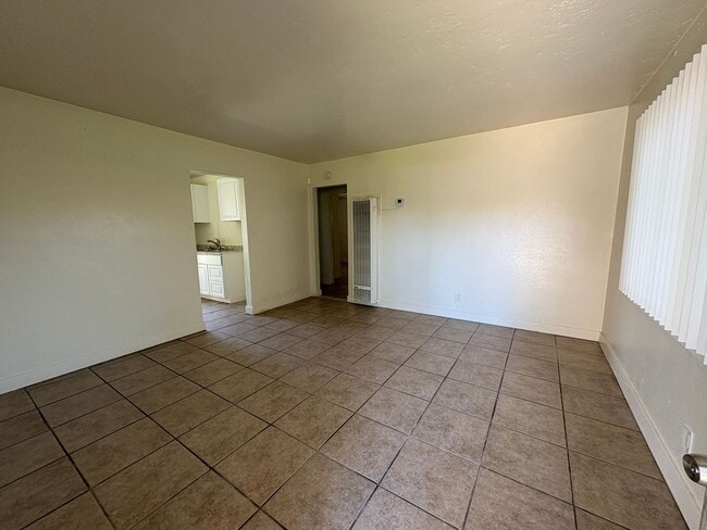 Photo - Tehachapi City Apartment