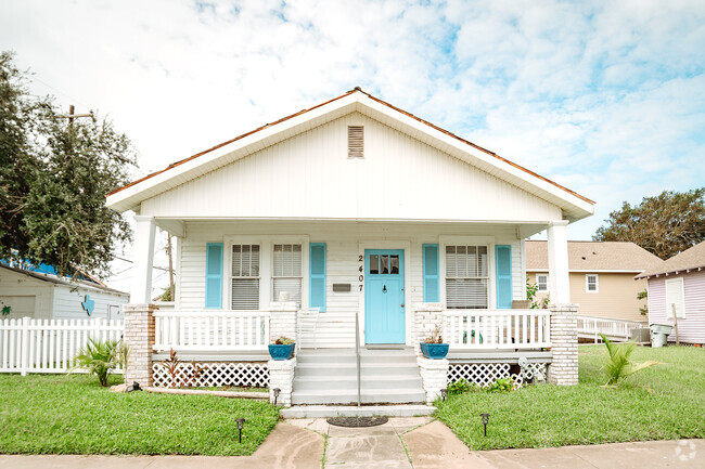 Building Photo - 2407 41st St Rental