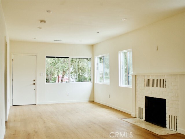 Photo - 3743 Locke Ave