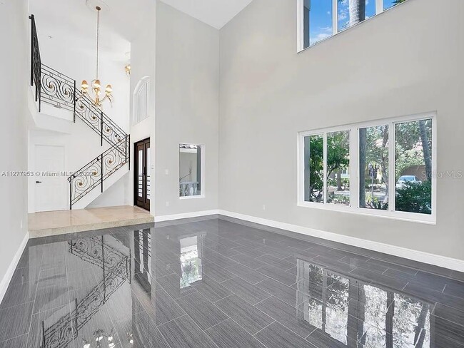 Photo - 15945 NW 82nd Ct