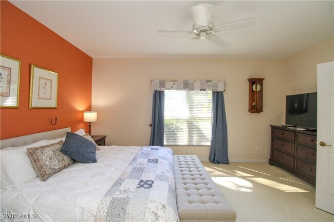 Building Photo - 5330 Andover Dr Unit 102