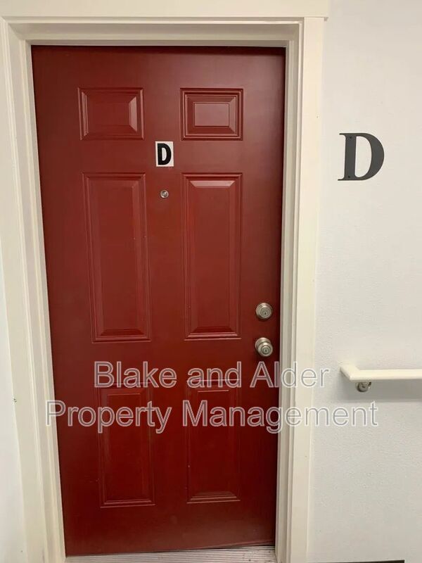 Photo - 8211 N Montana Ave