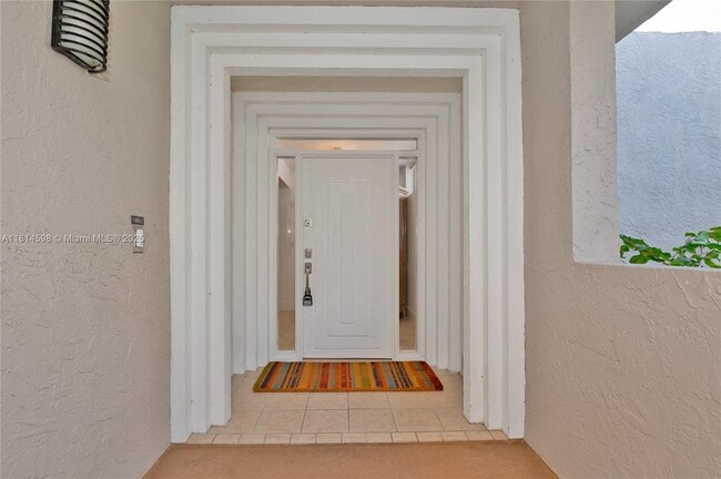 Photo - 101 Crandon Blvd Unit 480